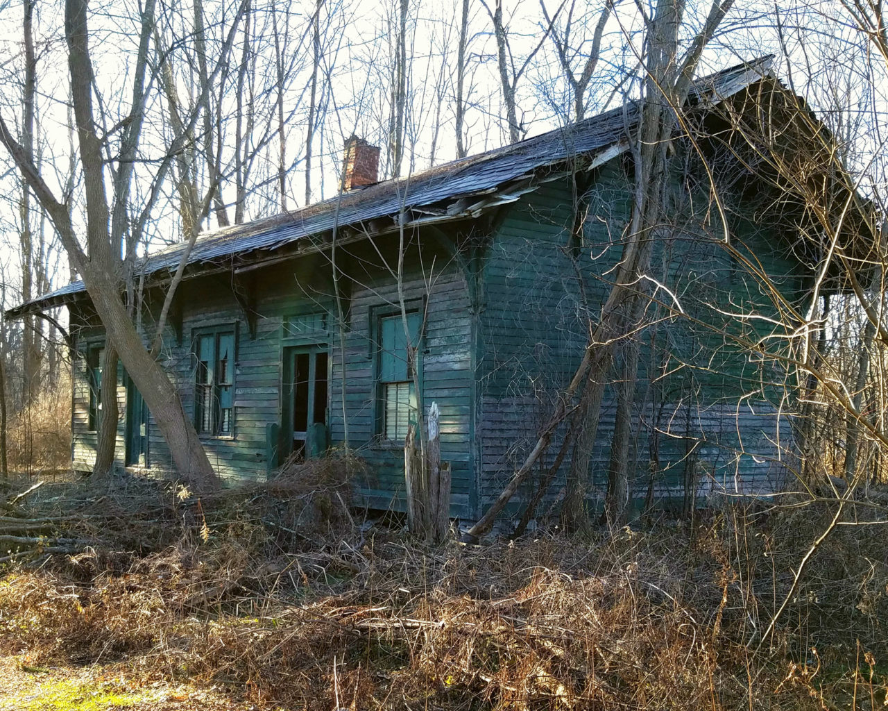 New Lebanon NY train station Robin Catalano freelance blogger side