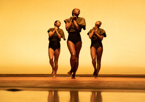dance-review-aim-kyle-abraham-drive-photo-by-grace-kathryn-landefeld-2